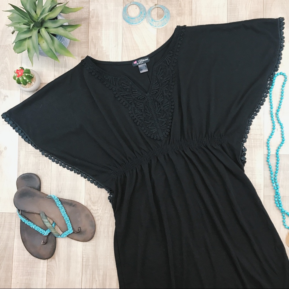 Delirious LA black crochet dress cover up size L